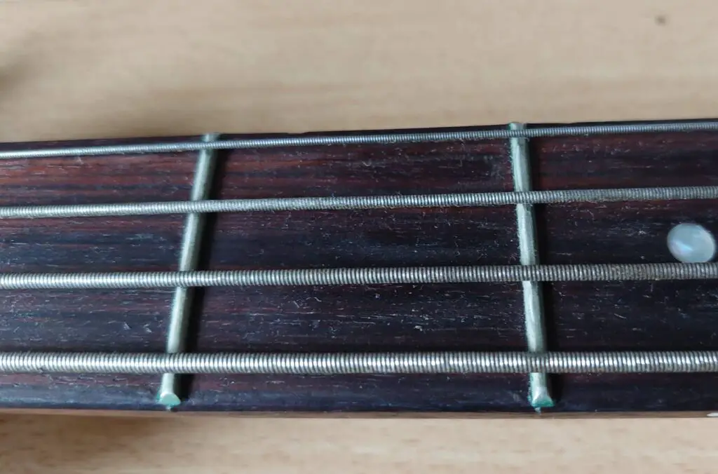 bass with heavy gauge strings