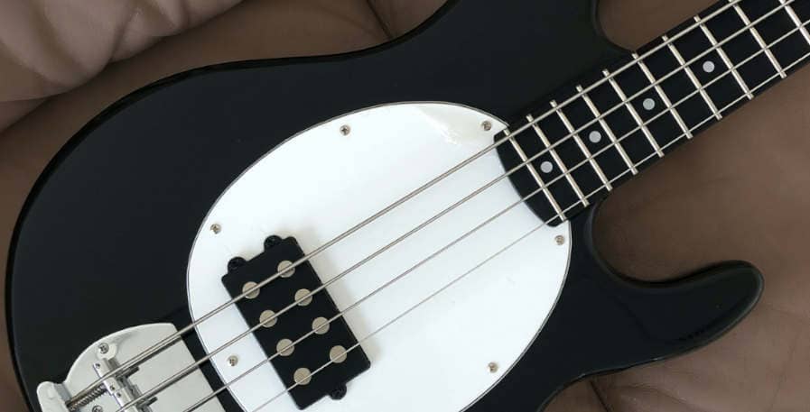 musicman stingray tined to drop e bass tuning